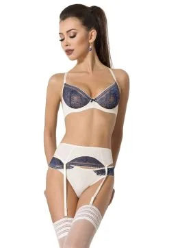 Passion Ivone Set Ecru