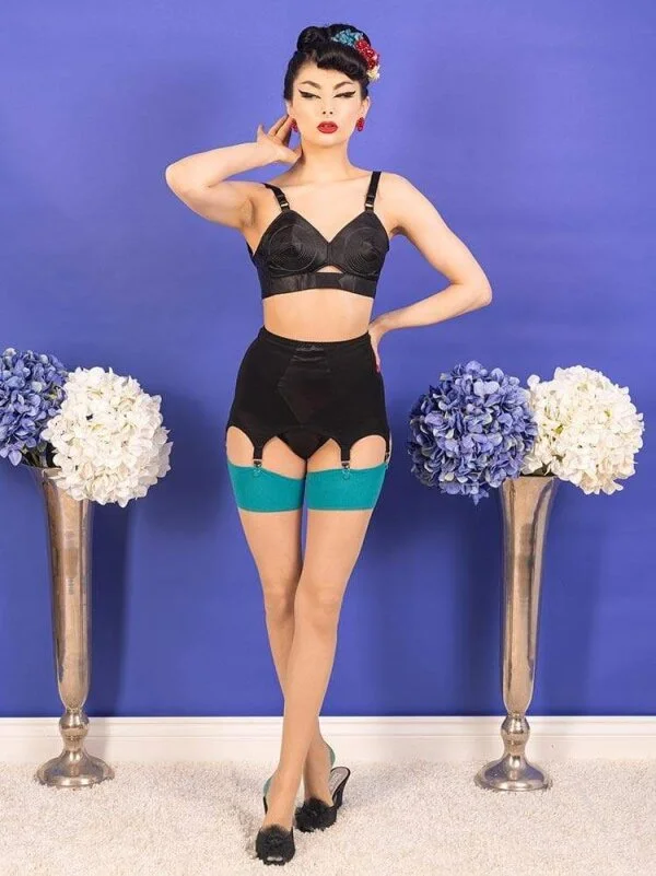 What Katie Did Nahtnylons Haut Mit Blaugrüner Naht – Bild 5