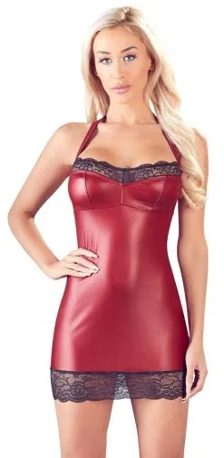 Rotes Neckholderkleid Mit Spitzeneinsätzen
